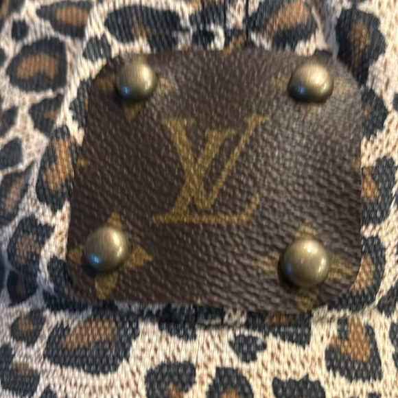 Hat - Picture 7 of 7